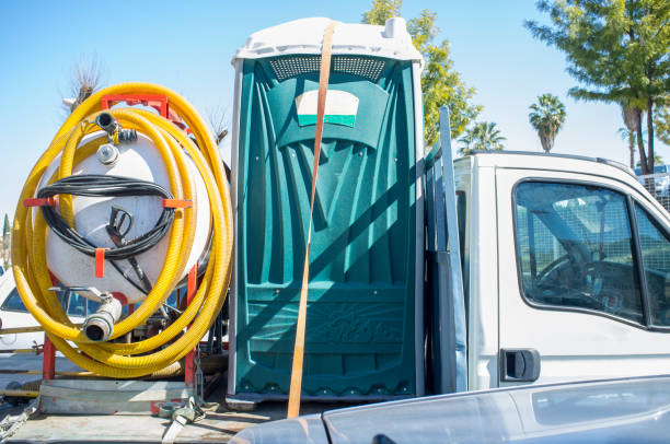 Best Emergency porta potty rental  in Lewistown, IL